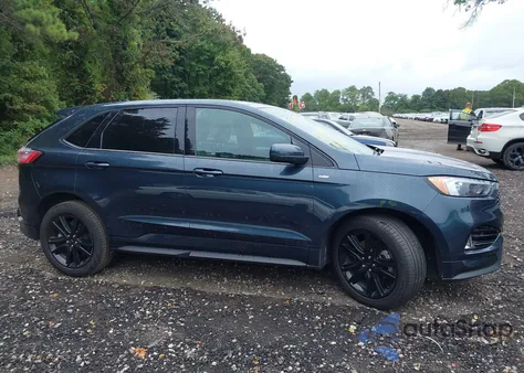2022 Ford Edge St-Line from USA, damaged, VIN 2FMPK4J97NBA99673
